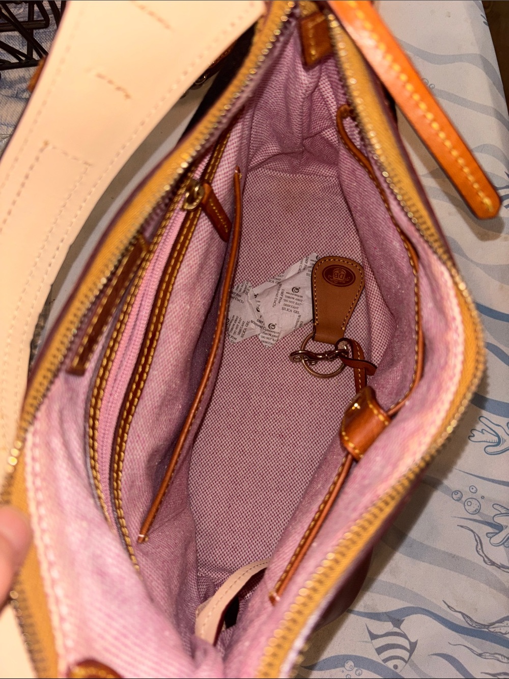 Dooney & Bourke Pebble Grain Leather Hobo Shoulder Handbag - Picture 4 of 12